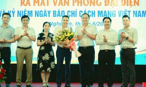 Lan tỏa hình ảnh Tạp chí chuyên sâu về nguồn nhân lực, khuyến học, khuyến tài và hoạt động thiện nguyện