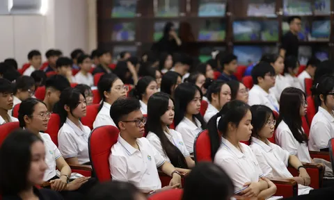 Phát huy vai trò sinh viên trong phòng chống lừa đảo trực tuyến