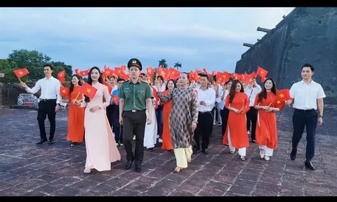 Huế - Khúc hát tự hào
