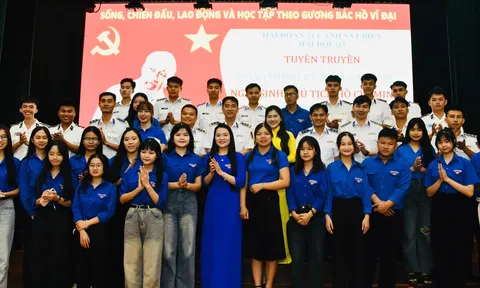 Nhớ về Bác lòng ta trong sáng hơn