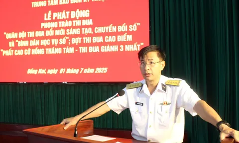 “Phất cao cờ hồng tháng Tám – Thi đua giành 3 nhất”