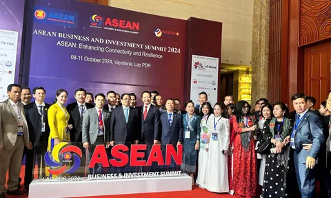 Chào mừng Hội nghị cấp cao Asean 44,45: Giao lưu xúc tiến thương mại hợp tác Việt - Lào năm 2024
