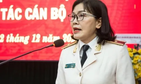 Thiếu tướng Nguyễn Thị Xuân nghỉ hưu
