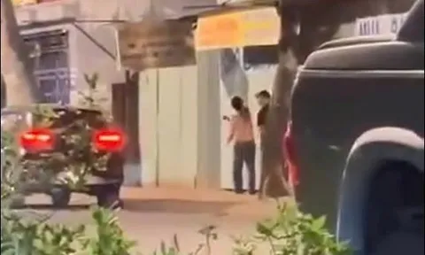 Tạm đình chỉ Phó trưởng Công an phường xuất hiện trong video tát một người dân