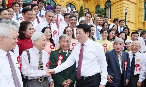 Chủ tịch nước: Báo chí phải luôn là người đồng hành tỉnh táo và tin cậy trong hành trình cùng đất nước bước vào kỷ nguyên mới