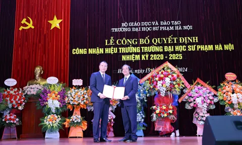 Lễ công bố Quyết định công nhận Hiệu trưởng trường Đại học Sư phạm Hà Nội