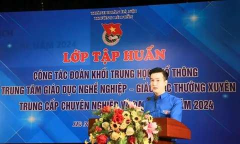 Khai mạc lớp tập huấn kỹ năng, nghiệp vụ cho cán bộ Đoàn