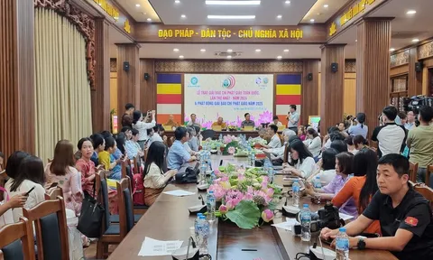 Trao Giải báo chí toàn quốc về Phật giáo lần thứ nhất và phát động Giải Báo chí Phật giáo toàn quốc năm 2025