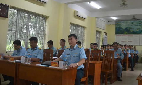 Sư đoàn 371 tổ chức thành công ban bay cán bộ lực lượng trực thăng tại Trung đoàn 916