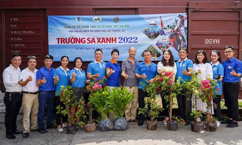Gửi màu xanh ra Trường Sa