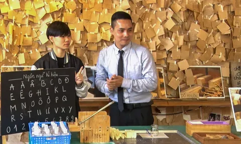 Trải nghiệm và chia sẻ yêu thương với người khiếm thính