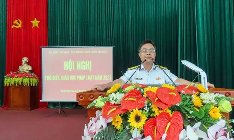 Vùng 2 Hải quân phổ biến, giáo dục pháp luật năm 2023