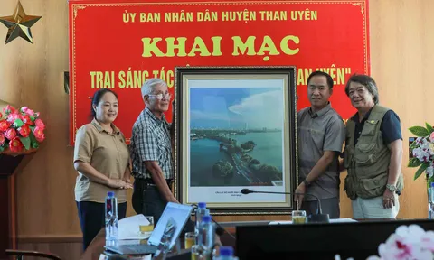 CLB Nhiếp ảnh Hồ Gươm tham gia Trại sáng tác 'Ảnh đẹp du lịch Than Uyên' năm 2023