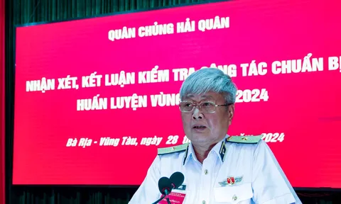 Quân chủng Hải quân kiểm tra chuẩn bị ra quân huấn luyện tại Vùng 2 Hải quân