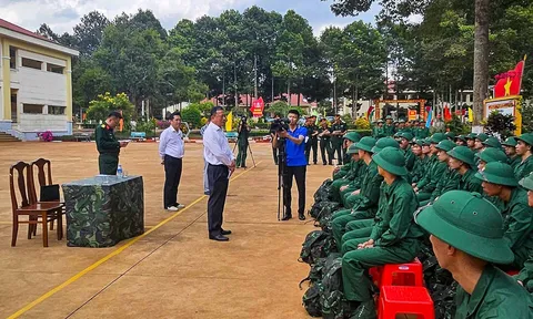 Tân binh TP. Đà Lạt đã về đến nơi đóng quân