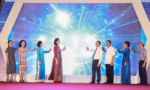Phụ nữ Thủ đô tăng cường ứng dụng công nghệ, đổi mới sáng tạo