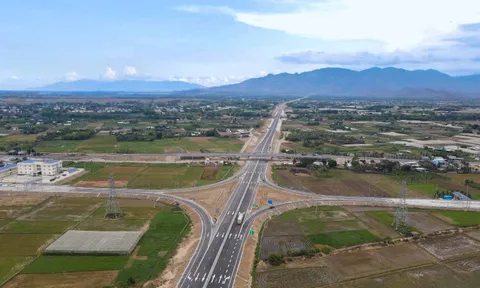 Tai nạn giao thông rình rập do tuyến cao tốc Cam Lâm – Vĩnh Hảo thiếu đường gom dân sinh