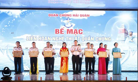 Bộ Tư lệnh Vùng 5 Hải quân đạt thành tích xuất sắc trong liên hoan nghệ thuật quần chúng