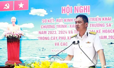 Xanh hoá Trường Sa