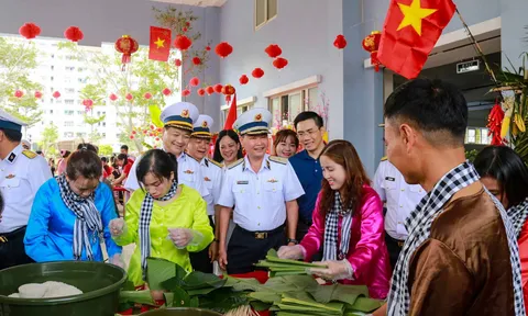 “Xuân yêu thương” đến với gia đình quân nhân