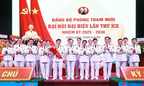 Phát huy truyền thống, nâng cao chất lượng, hiệu quả công tác tham mưu của Vùng 3 Hải quân