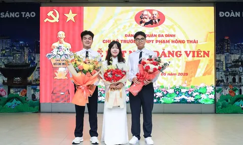 Ươm mầm đỏ trên mảnh đất trăm năm trồng người