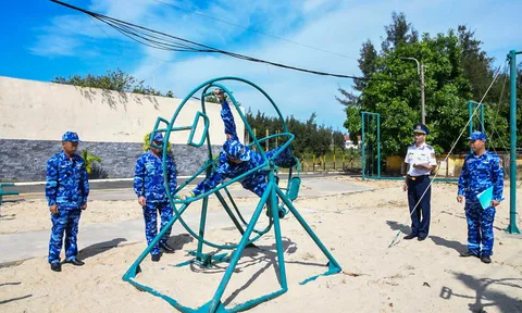 Vùng Cảnh sát biển 2: Nâng cao bản lĩnh, rèn quân tinh nhuệ qua Hội thi Cán bộ huấn luyện giỏi