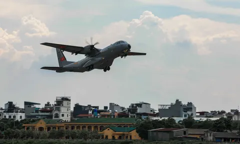 Biên đội “Tam giác thép” Lữ đoàn 918 sẵn sàng cho Đại lễ