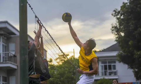 Sôi nổi giao lưu bóng chuyền giữa các Trung đoàn Không quân