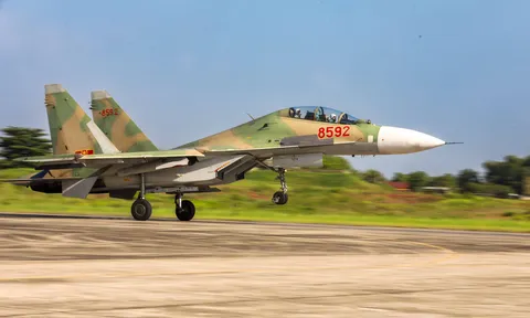 Xếp hình trên mây