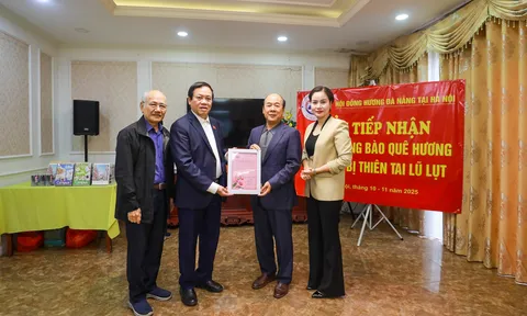 Hai chữ “Đồng hương” giữa mùa mưa lũ