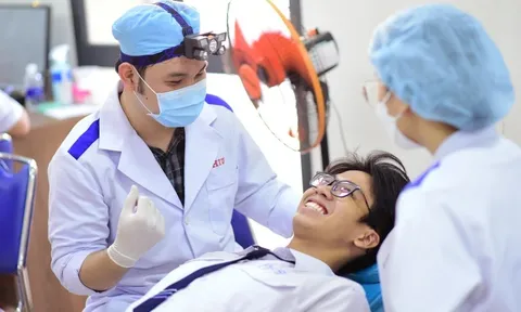 Công bố điểm chuẩn khối y dược 2024: Cao nhất 9 điểm/môn