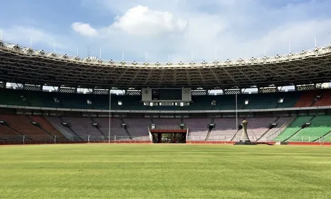 Euro đi qua, nợ nần ở lại!