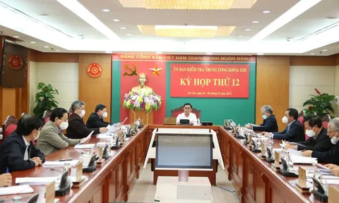 Thông cáo báo chí kỳ họp thứ mười hai của Ủy ban Kiểm tra Trung ương