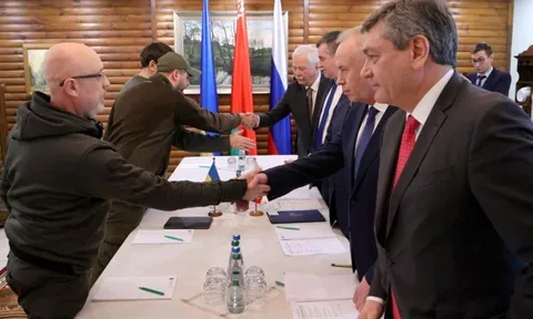 Kiev nói Nga 'giảm dần' yêu cầu, NATO không đưa quân đến Ukraine