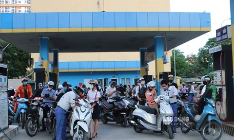 Chiều nay 11/5: Giá xăng tiếp tục tăng lần thứ 3, gần 30.000 đồng/lít?