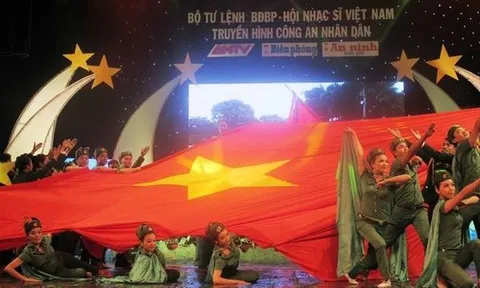 Lời Bác là khúc quân hành ca