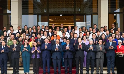 Lãnh đạo Đảng và Nhà nước gặp mặt đại biểu Quốc hội khoá XV là người dân tộc thiểu số