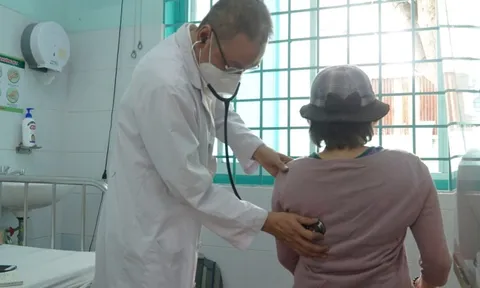 Nhiều trạm y tế thiếu bác sĩ có chứng chỉ hành nghề