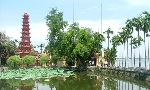 Dự báo thời tiết 2/6: Hà Nội ngày nắng nóng, chiều tối và đêm có mưa rào và giông rải rác
