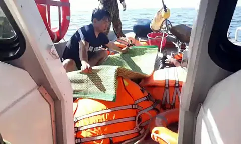 Tàu cá bị va chạm trên biển, 3 ngư dân tử vong