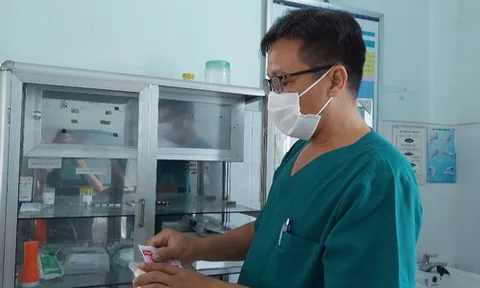Lao đao vì thiếu thuốc, vật tư y tế (*): Thiếu cả người kê toa!