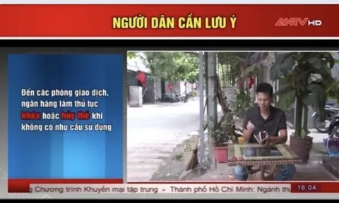 Tùy tiện mở thẻ ngân hàng, nhiều người mang nợ mà không hay
