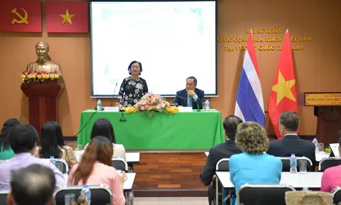 Kiều bào tại Thái Lan góp phần gìn giữ chủ quyền biển đảo quê hương