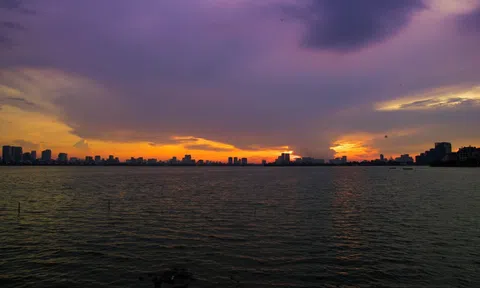 Hồ Tây là góc lãng mạn nhất trong bức tranh Hà Nội đa màu