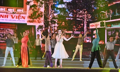 Chương trình nghệ thuật “Thành phố Hồ Chí Minh - Rực rỡ tên vàng”