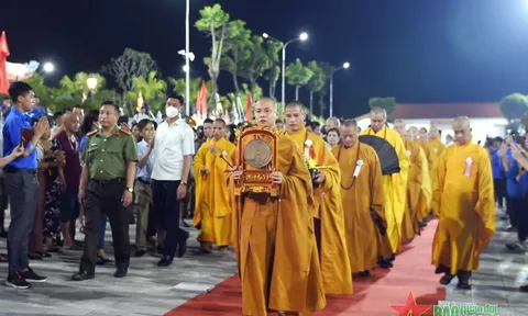 Đại lễ cầu siêu, tưởng niệm các anh hùng liệt sĩ tại Nghĩa trang Liệt sĩ quốc gia Vị Xuyên