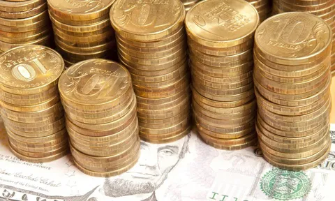Giá vàng hôm nay 12/7: USD tiếp tục tăng, Vàng giảm mạnh