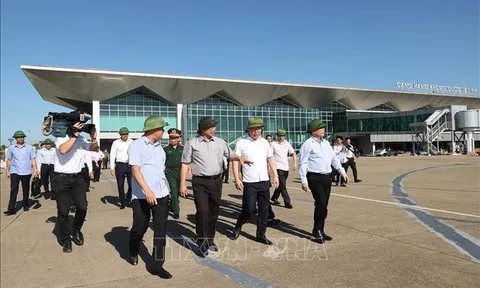 Thủ tướng khảo sát, chỉ đạo xử lý vướng mắc tại các công trình, dự án ở Nghệ An