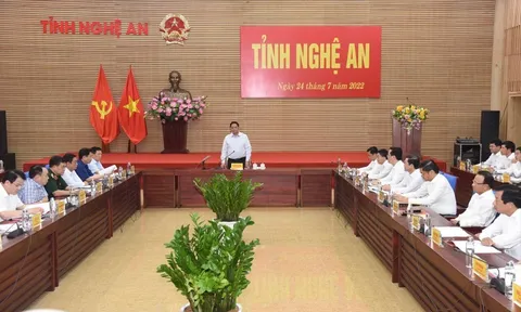 Nghệ An cần thúc đẩy tư duy đổi mới, tầm nhìn chiến lược